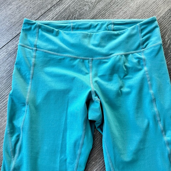 SOLD!!! Zella capris. - Picture 11 of 11